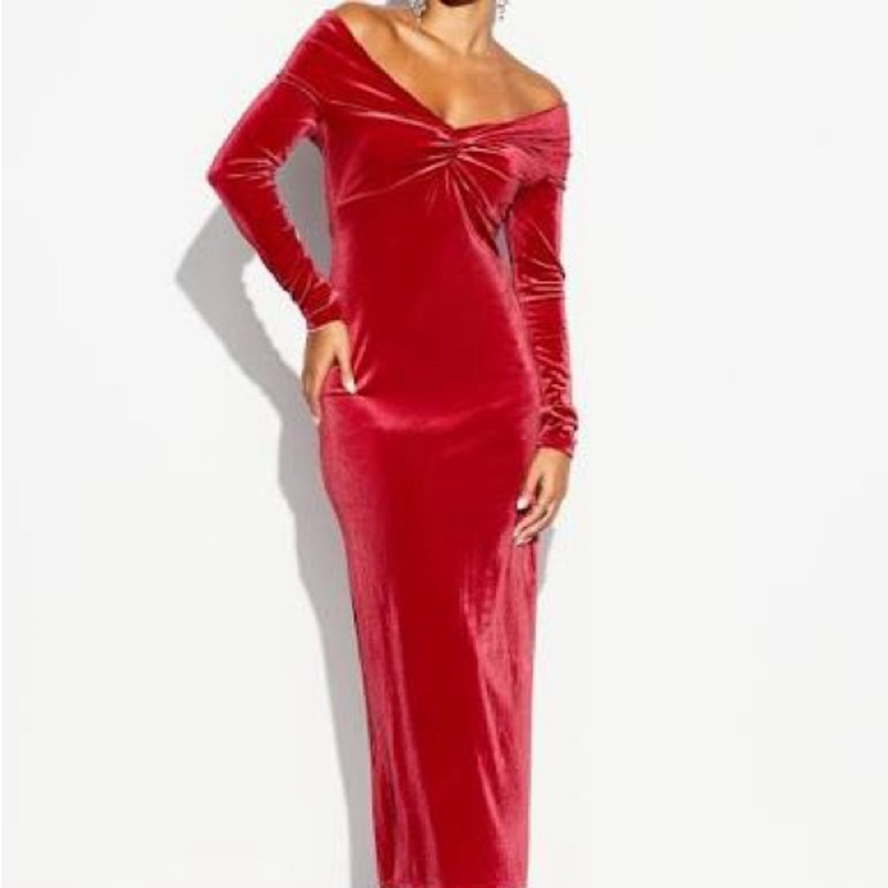 Old Navy Red Long Sleeve Velvet Dress